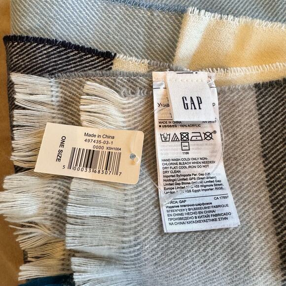 GAP Plaid Winter Scarf Soft Cozy 77"x23" Cream Grey Blue Green NEW NWT - Picture 5 of 5